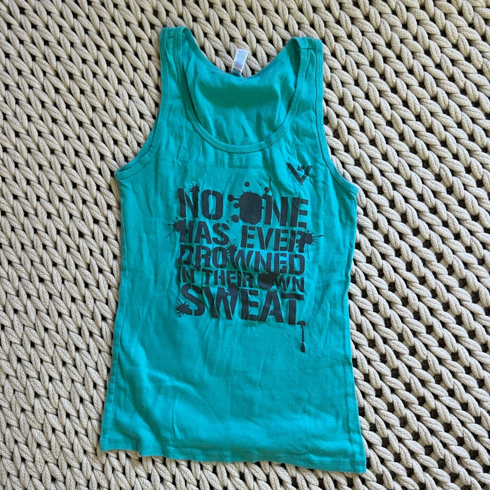 Viewsport size large no one has ever drowned in their own sweat tank